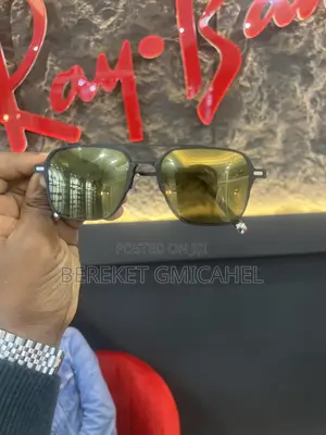 Photo - Mark Jacobs 3 in 1 Sunglasses