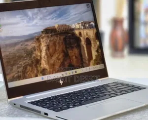 New Laptop HP EliteBook 840 16GB AMD Ryzen 5 SSD 512GB