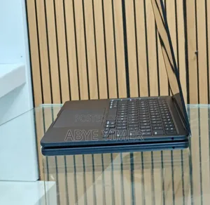 New Apple MacBook Air 2024 M3 13-Inch 16GB Intel Core M3 SSD 256GB