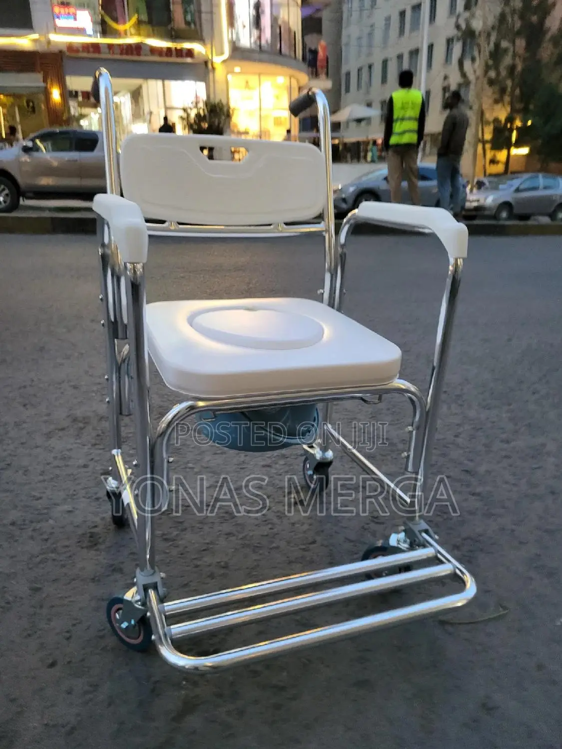 Commode Chair欉塲pot/Safer Toileting or as a Safe Durable Shower Chair