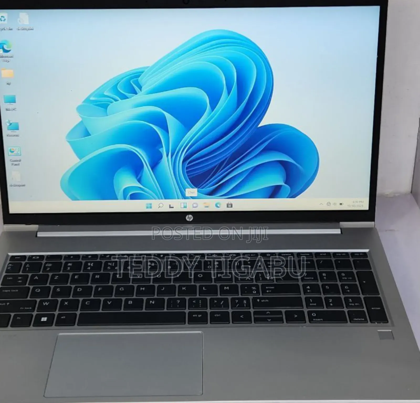 New Laptop HP ProBook 445 G9 8GB Intel Core I5 SSD 1T