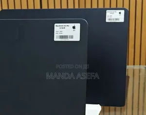 Photo - New Laptop Apple MacBook Air 16GB Apple M3 SSD 256GB