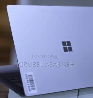 New Laptop Microsoft Surface 8GB Intel Core I5 SSD 512GB
