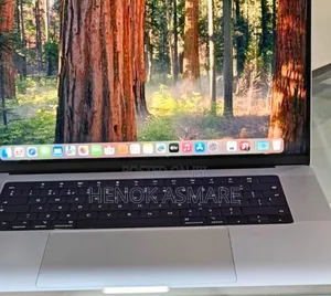 New Laptop Apple MacBook Pro 16GB Apple M1 SSD 1T