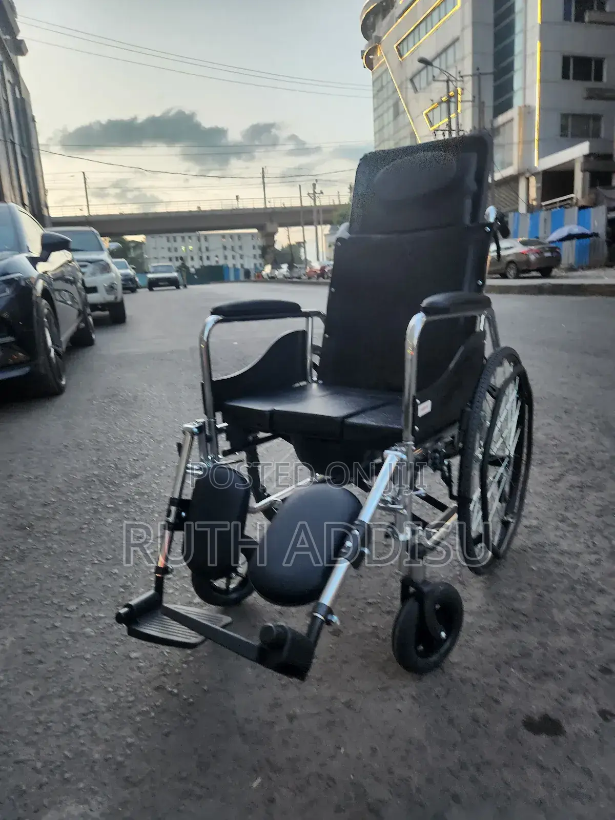 Sleeping Wheelchair老輕wheelchair奔走wheelchair者或wheelchair發展wheelchair