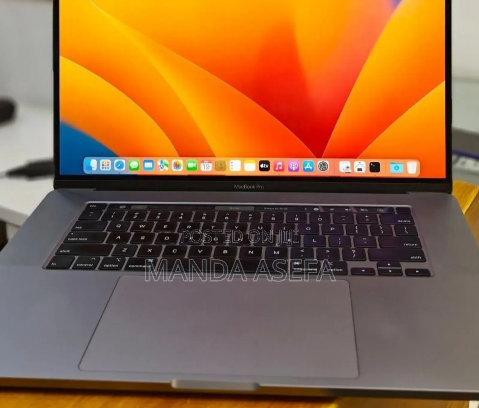New Laptop Apple MacBook Pro 2019 32GB Intel Core I9 SSD 1T