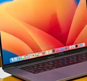 New Laptop Apple MacBook Pro 2019 32GB Intel Core I9 SSD 1T