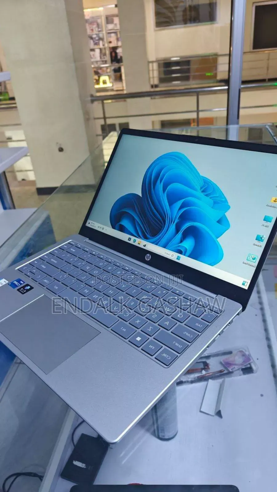 New Laptop HP Stream Notebook 16GB Intel Core I7 SSD 512GB