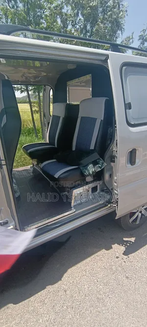 New Suzuki Eeco 2025 Silver