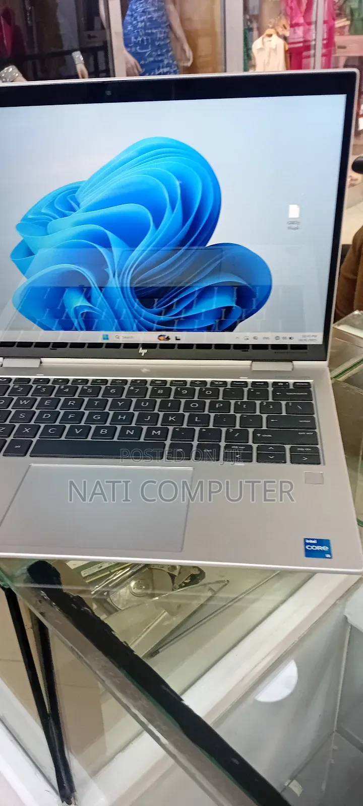 New Laptop HP Envy X360 16GB Intel Core I7 SSD 256GB