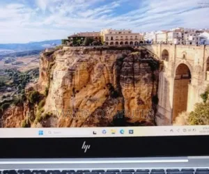 New Laptop HP EliteBook 840 16GB Intel Core I5 SSD 1T