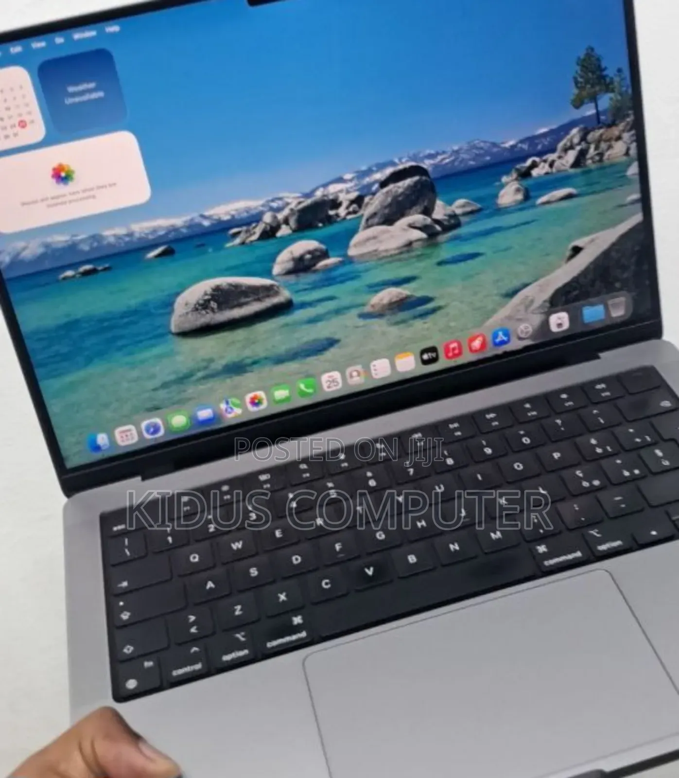 New Laptop Apple MacBook Pro M1 16GB Apple M1 SSD 512GB