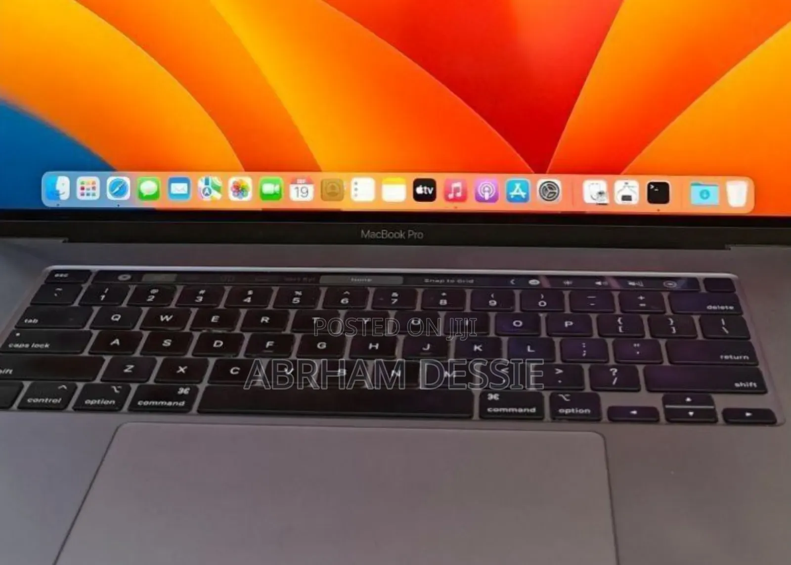 New Laptop Apple MacBook Pro 2019 32GB Intel Core I9 SSD 1T