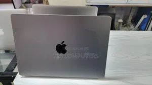 Photo - Laptop Apple MacBook 4GB Intel Core I5 SSD 128GB