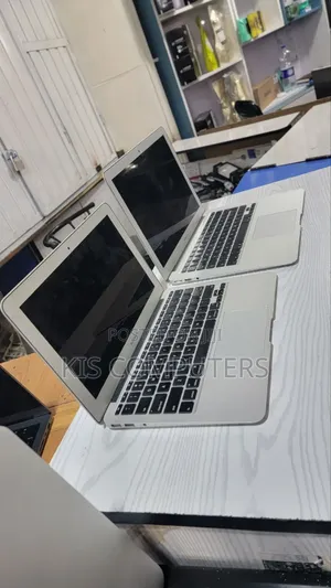 Laptop Apple MacBook 4GB Intel Core I5 SSD 128GB