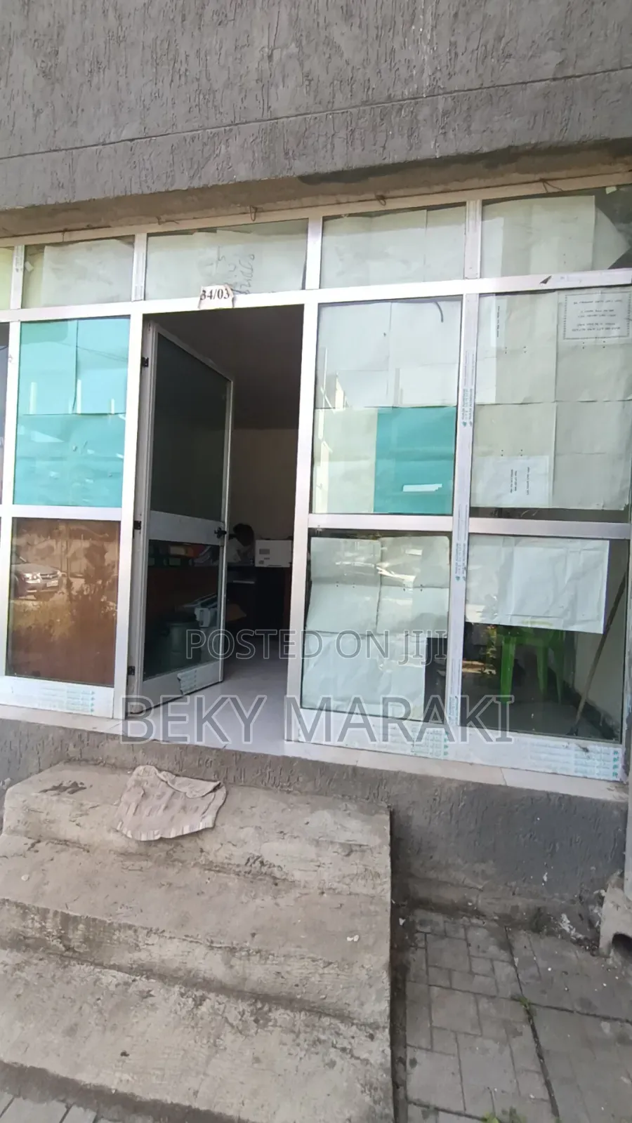 22 ካሬ ሱቅ ኮንደሚኒየም Ground ላይ