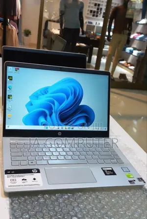 Photo - New Laptop HP Pavilion 15 8GB Intel Core I5 SSD 512GB