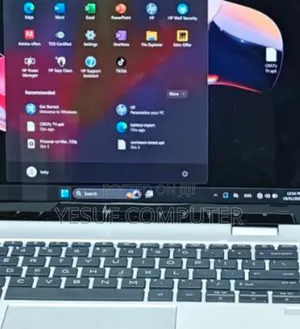 New Laptop HP Elite X360 830 G10 16GB Intel Core I5 SSD 256GB