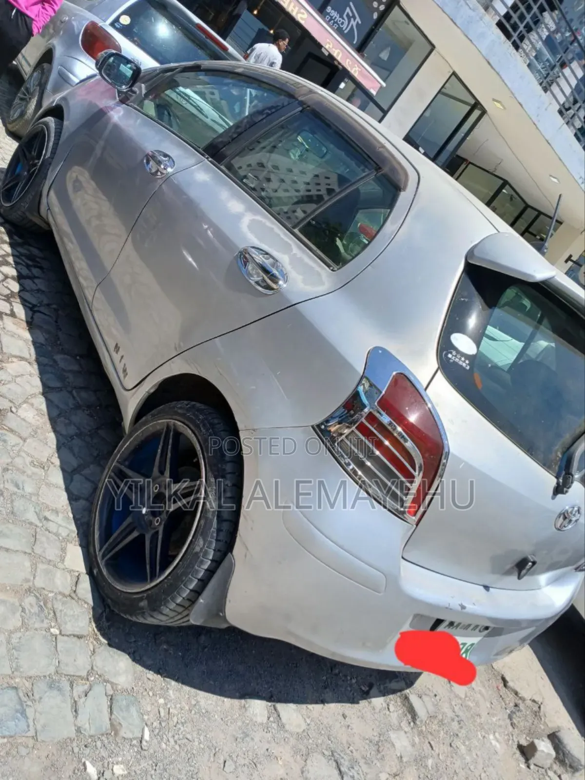 Toyota Yaris 2010 Silver