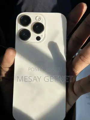 Apple iPhone 16 Pro 128 GB Gold