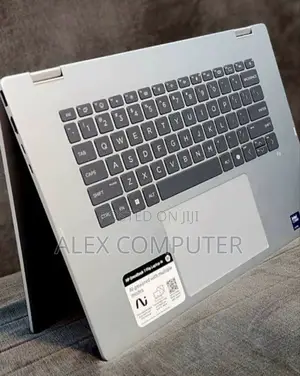 New Laptop HP 16GB Intel Core Ultra 7 SSD 1T