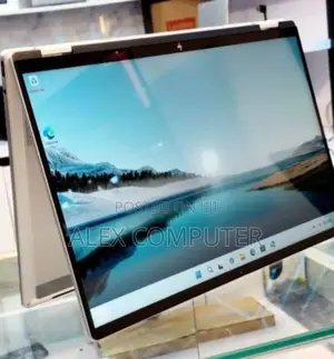 New Laptop HP 16GB Intel Core Ultra 7 SSD 1T