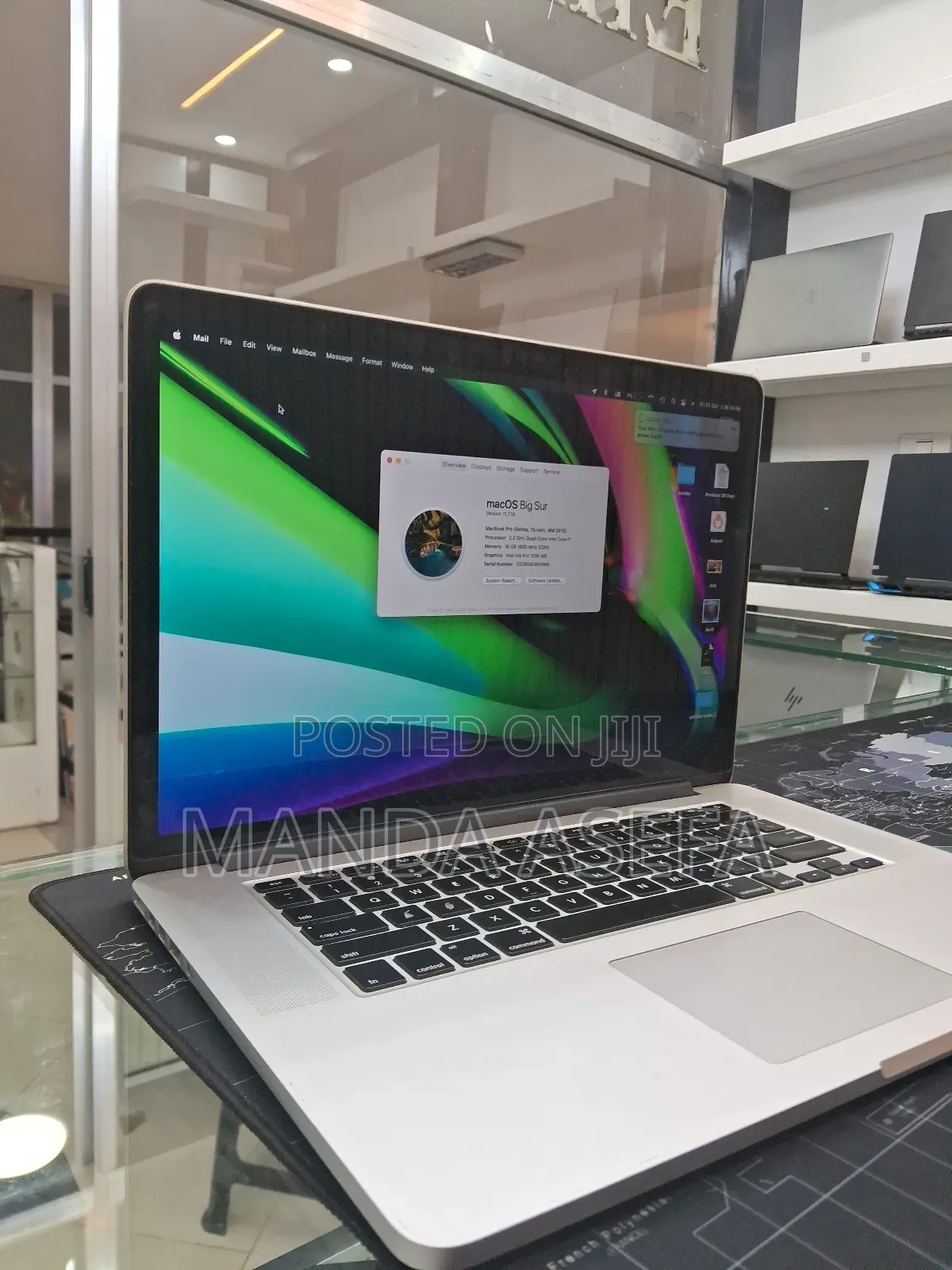 New Laptop Apple MacBook Pro 2015 16GB Intel Core I7 SSD 256GB