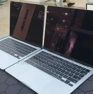 Photo - New Laptop Apple MacBook Air 2025 M4 15-Inch 16GB Apple M4 SSD 256GB