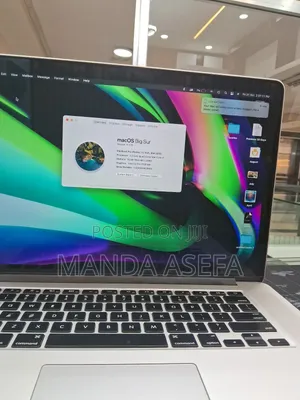 New Laptop Apple MacBook Pro 2015 16GB Intel Core I7 SSD 256GB