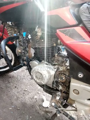 New Bajaj Pulsar 220 F 2015 Black