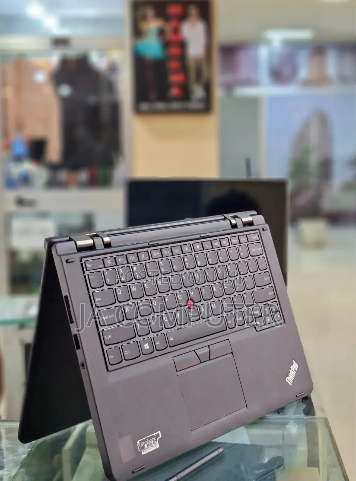 New Laptop Lenovo IdeaPad Yoga 13 8GB Intel Core I7 SSD 500GB