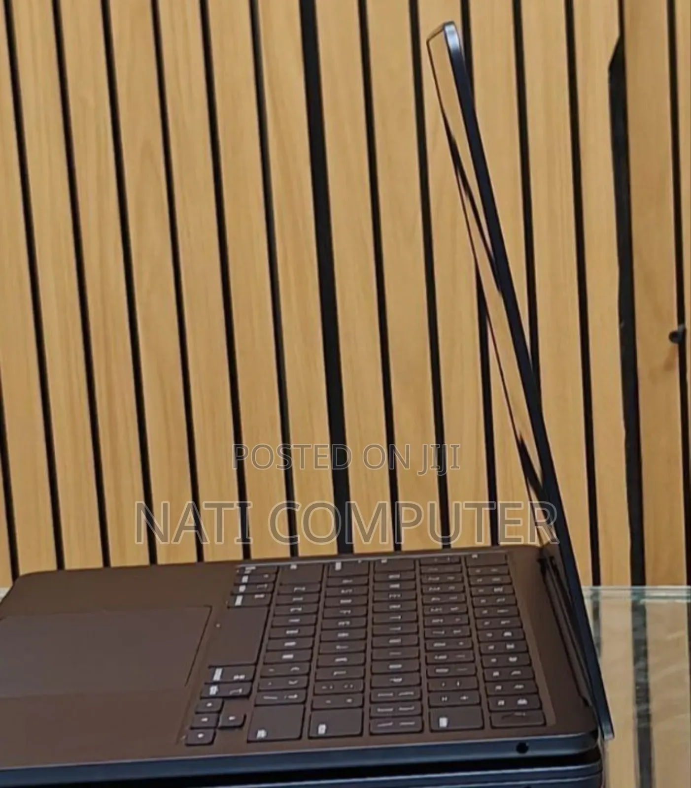 New Apple MacBook Air 2025 M4 13-Inch 16GB Intel Core I7 SSD 256GB