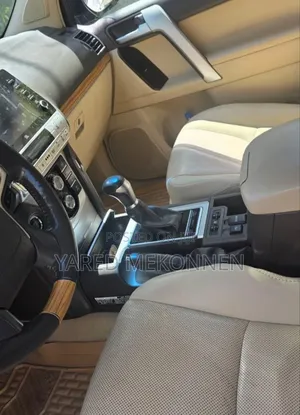 Toyota Land Cruiser Prado 2020 White