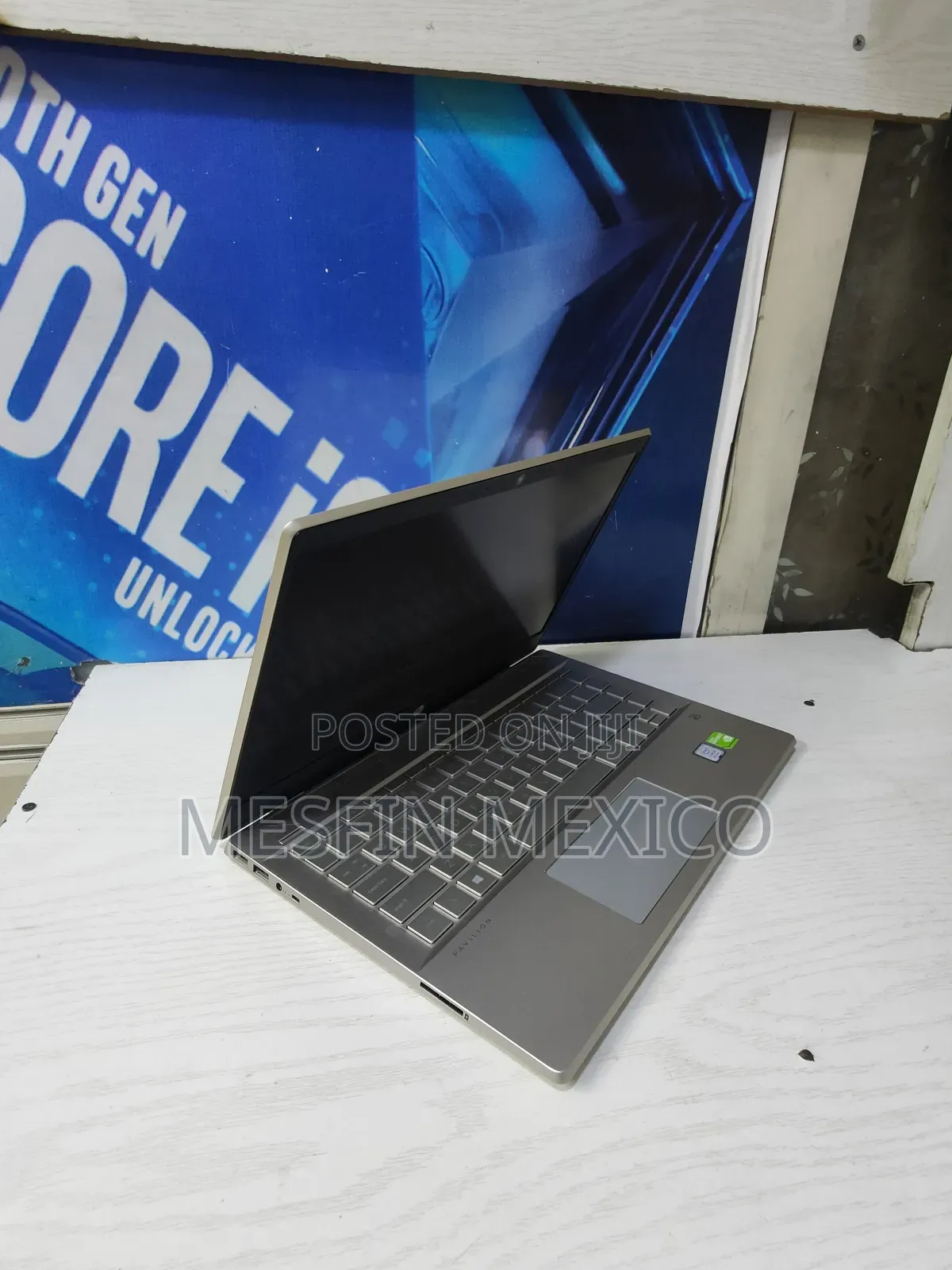 Laptop HP Pavilion 15 8GB Intel Core I5 HDD+SSD 256GB