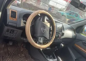 Toyota Hilux 2015 Beige