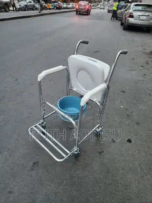 Photo - Commode Wheelchair蝨你wheelchair輕易wheelchair煞是wheelchair俠客wheelchair