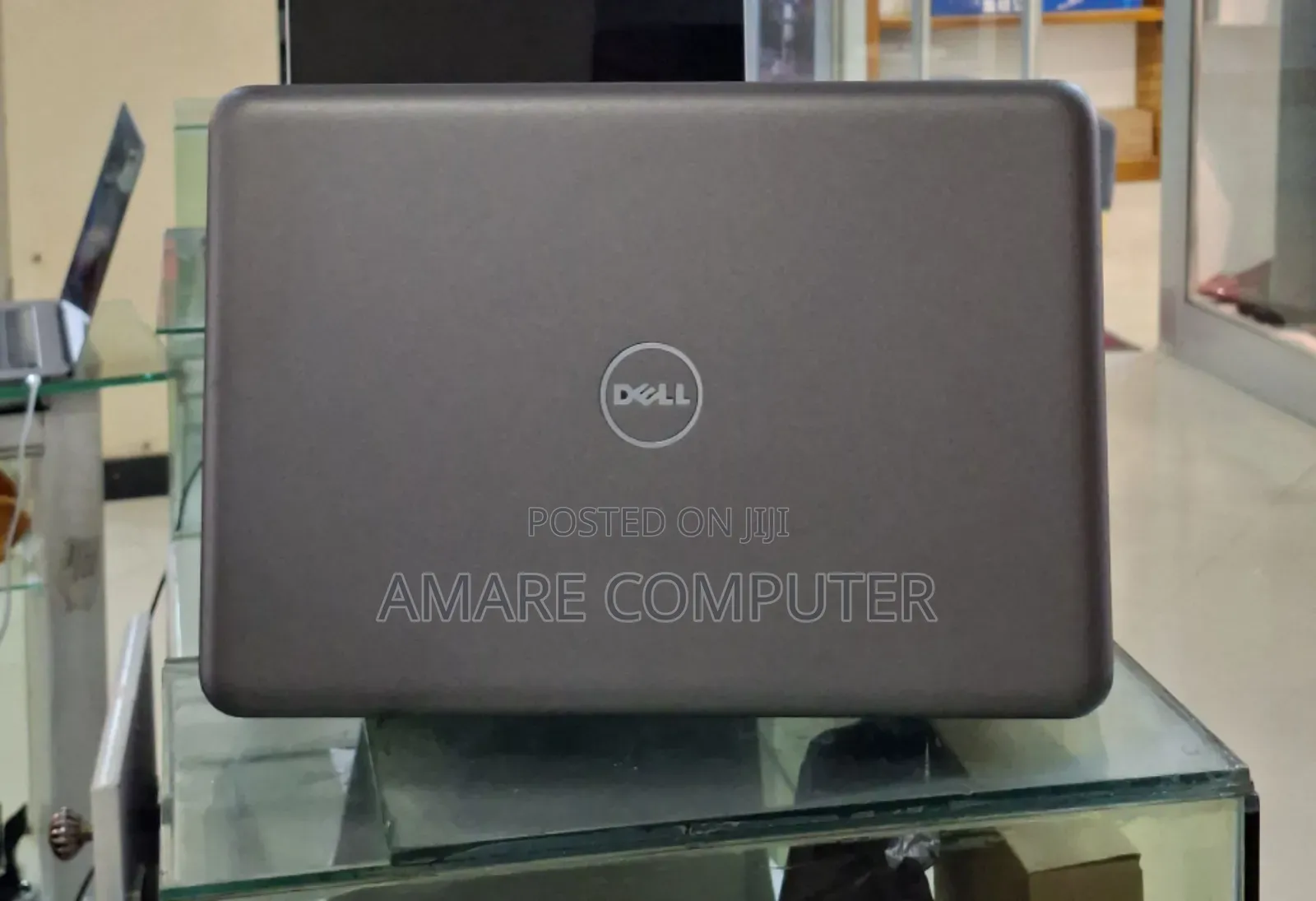 New Laptop Dell Latitude 3380 8GB Intel Core I5 SSD 256GB