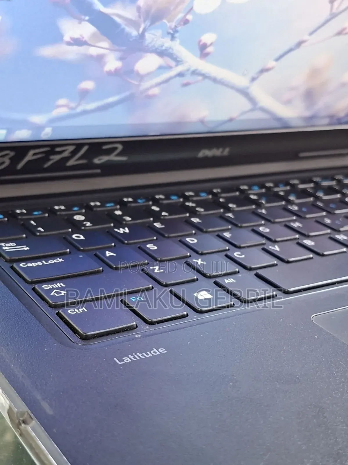 New Laptop Dell Latitude 3380 8GB Intel Core I5 SSD 256GB