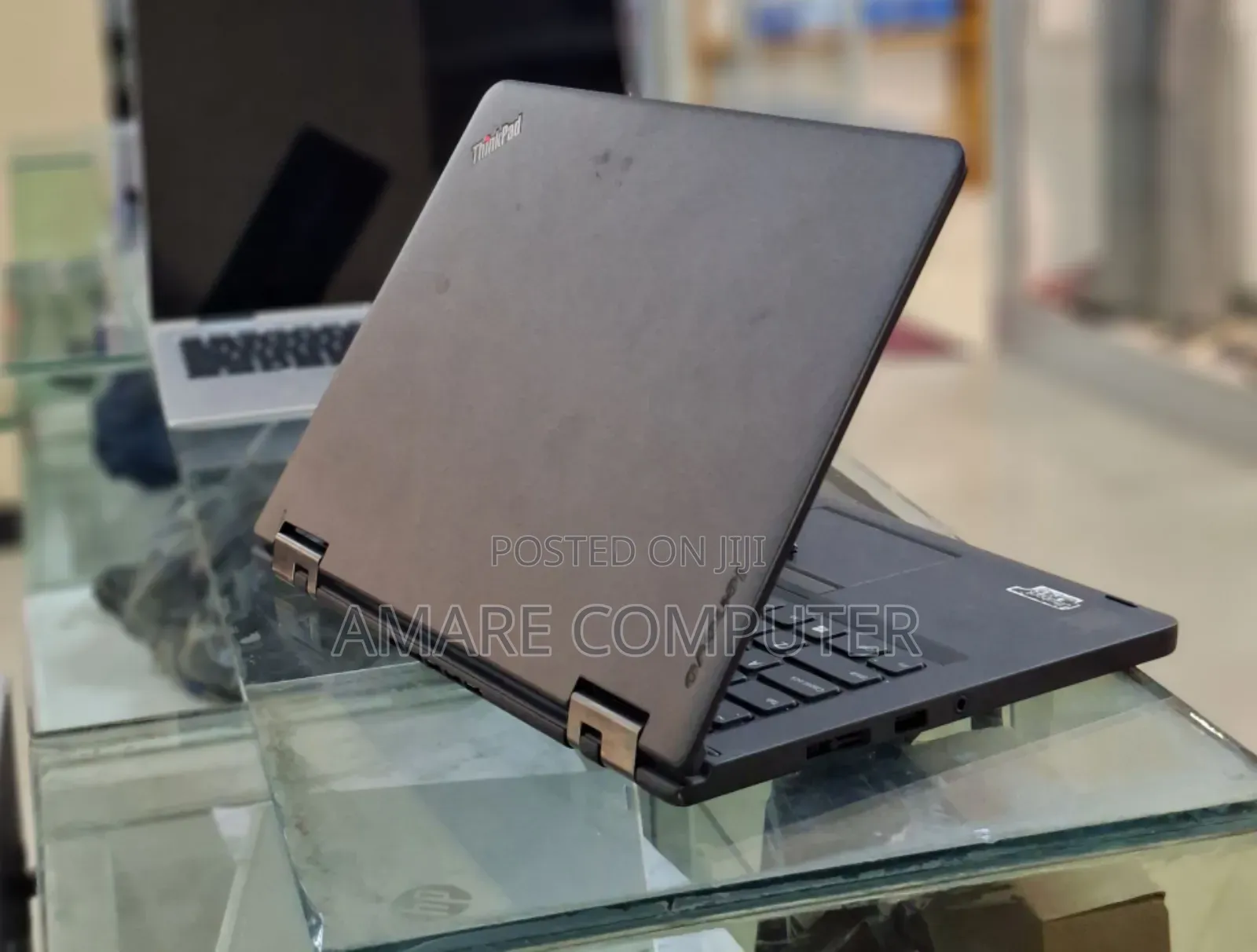 New Laptop Lenovo ThinkPad Yoga 8GB Intel Core I7 SSD 500GB