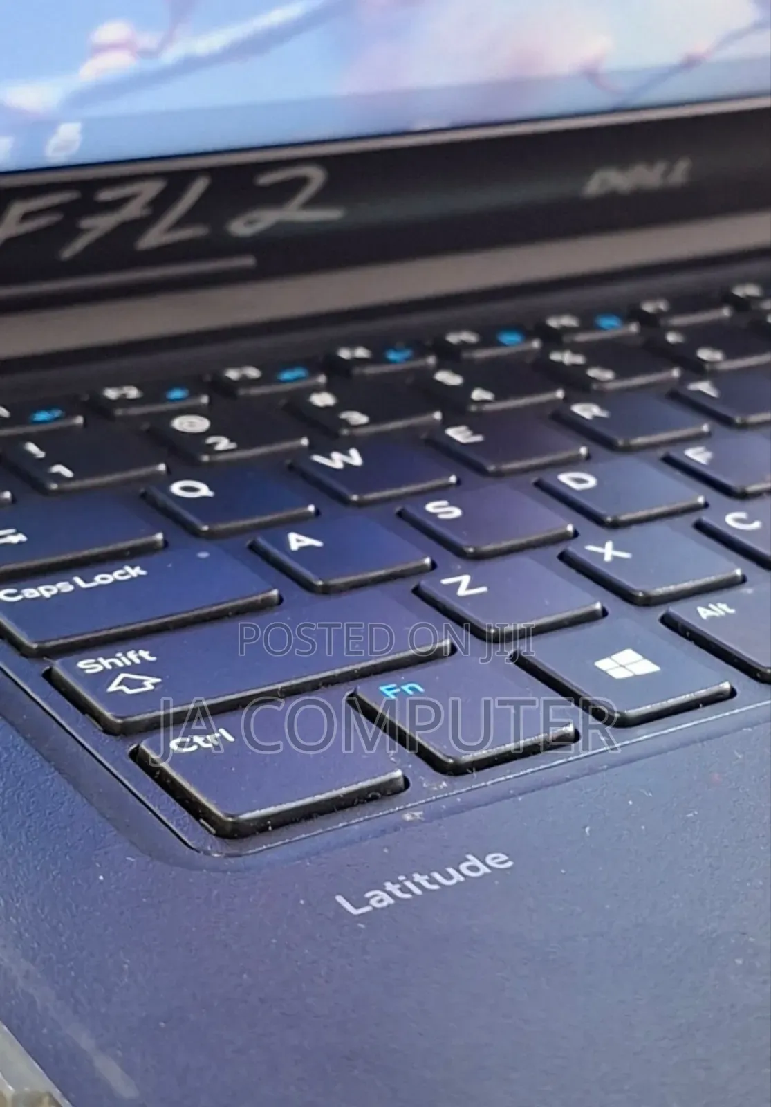 New Laptop Dell Latitude 3380 8GB Intel Core I5 SSD 256GB