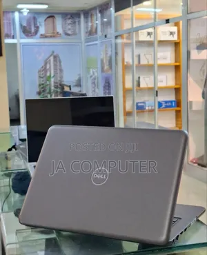 New Laptop Dell Latitude 3380 8GB Intel Core I5 SSD 256GB