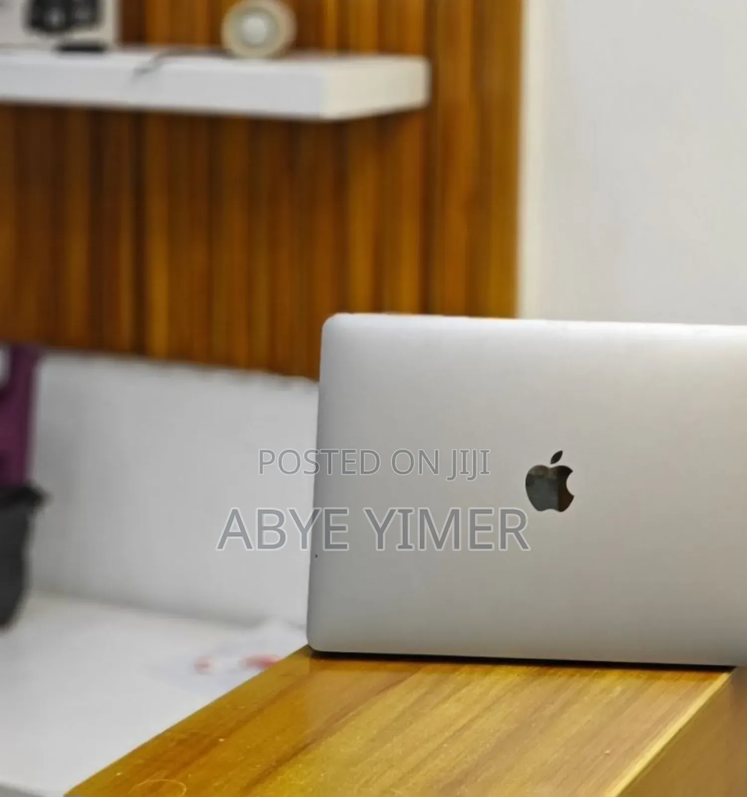 New Laptop Apple MacBook Pro 2019 16GB Intel Core I5 SSD 1T
