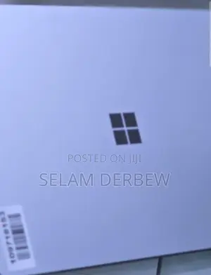 New Laptop Microsoft Surface 8GB Intel Core I5 SSD 512GB