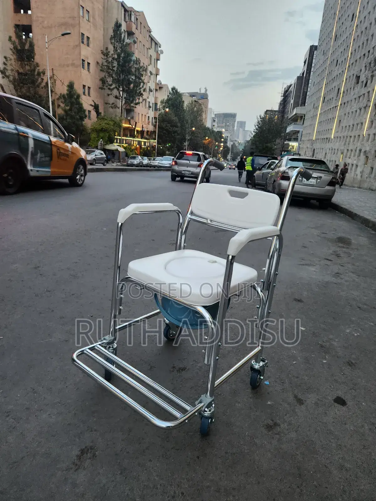 Commode Wheelchair庫藏toilet Comfort Whilchair轟隆commode Poty Wheelchair