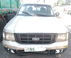 Photo - Ford Ranger 2006 White