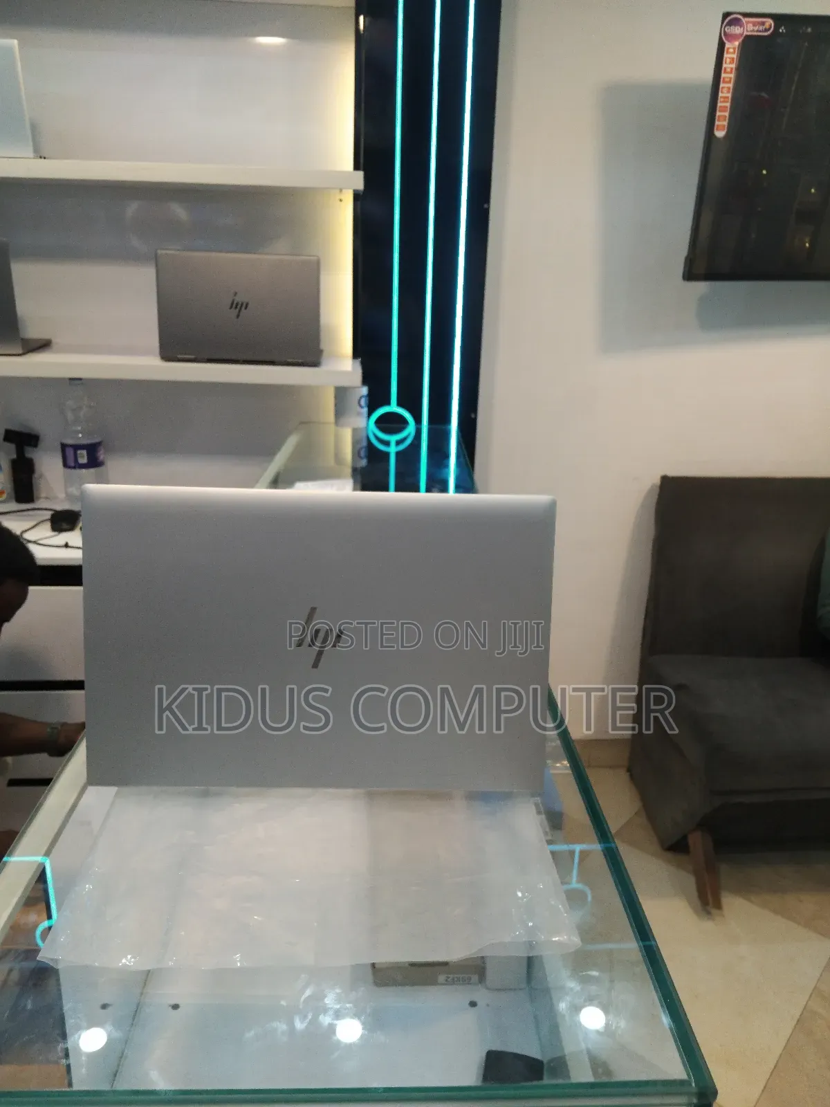 New Laptop HP EliteBook 840 G8 16GB Intel Core i7 SSD 512GB