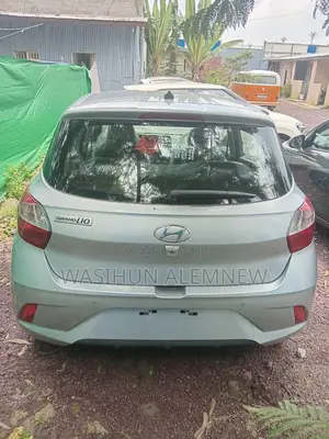 New Hyundai I10 2023 Silver