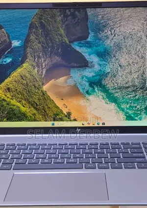 Photo - New Laptop HP Pavilion 15 16GB Intel Core I7 SSD 1T