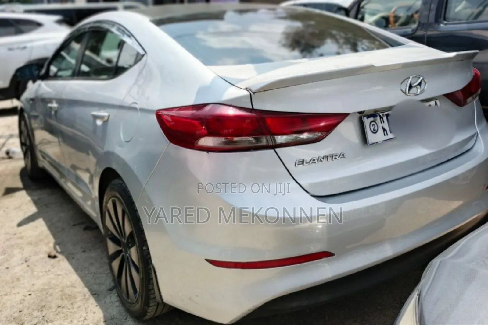 Hyundai Elantra 2017 Silver
