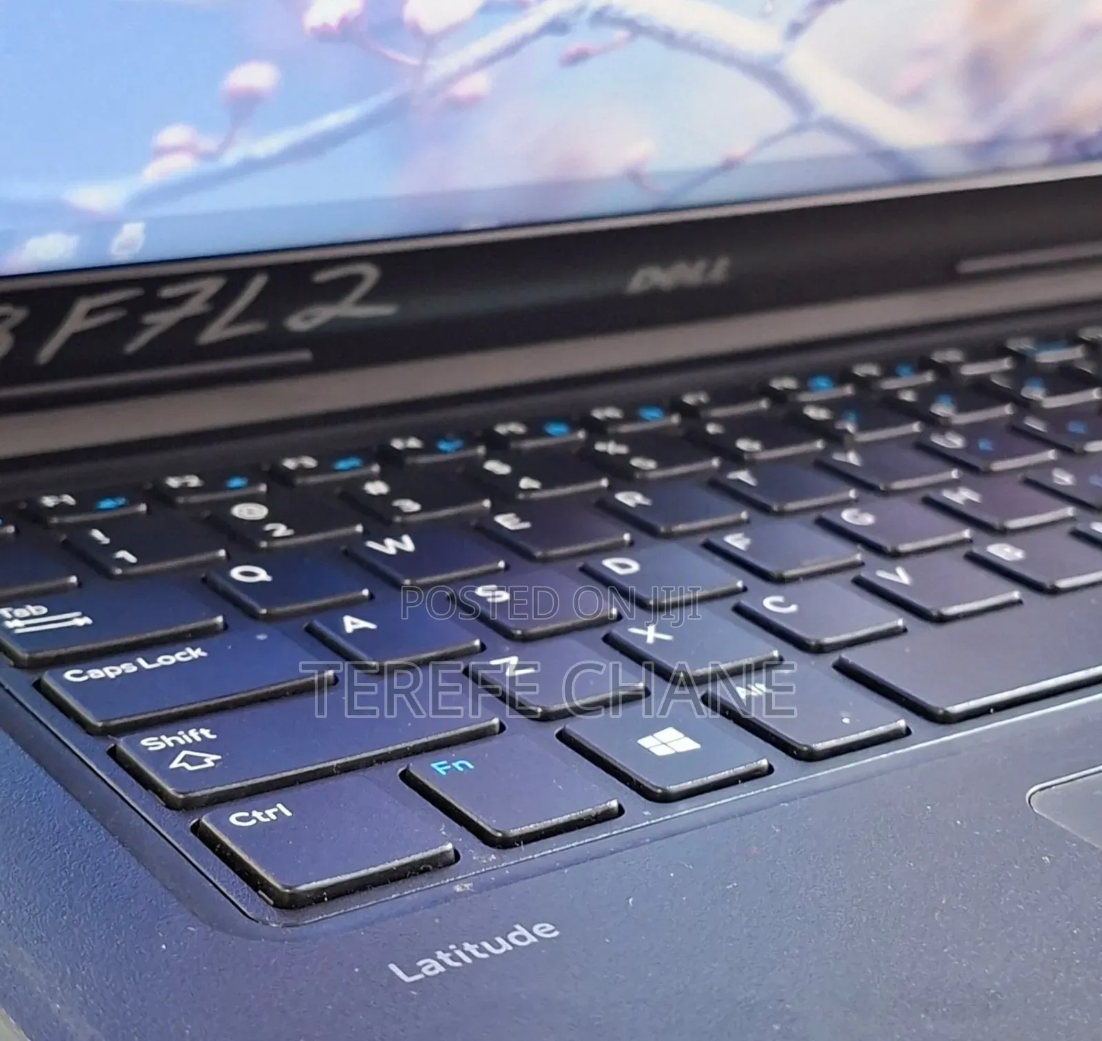 New Laptop Dell Latitude 13 3380 8GB Intel Core I5 SSD 256GB